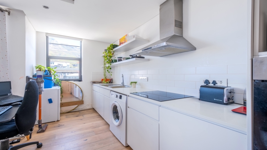 1 Bedroom Property for Sale in Woodstock Western Cape